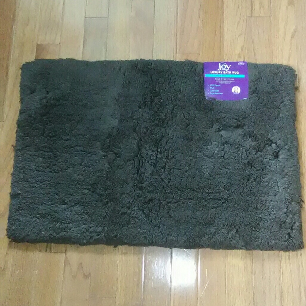 JOY MANGANO Rug NEW